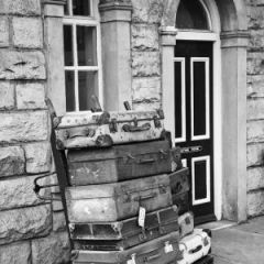 CB44100 M CARL ROBINSON 4